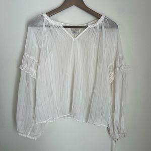 A New Day blouse. Size S NWT